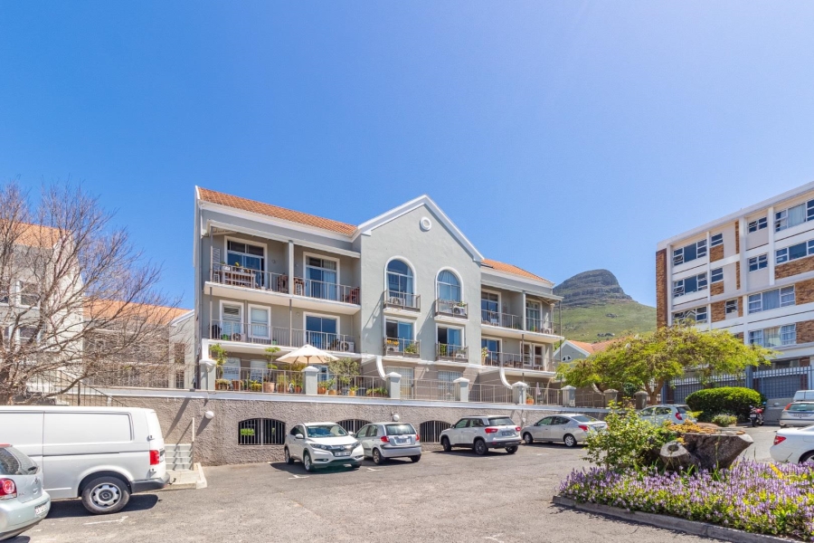 1 Bedroom Property for Sale in Gardens Western Cape